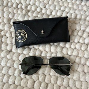 Ray-Ban Black Mirrored Aviator Sunglasses